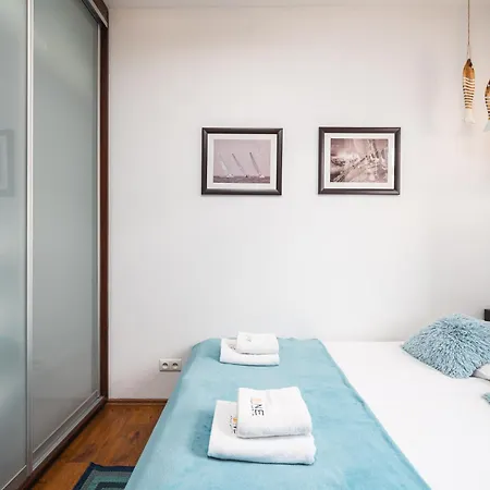 Turkusowy - Neptun Park By Oneapartments * Gdansk